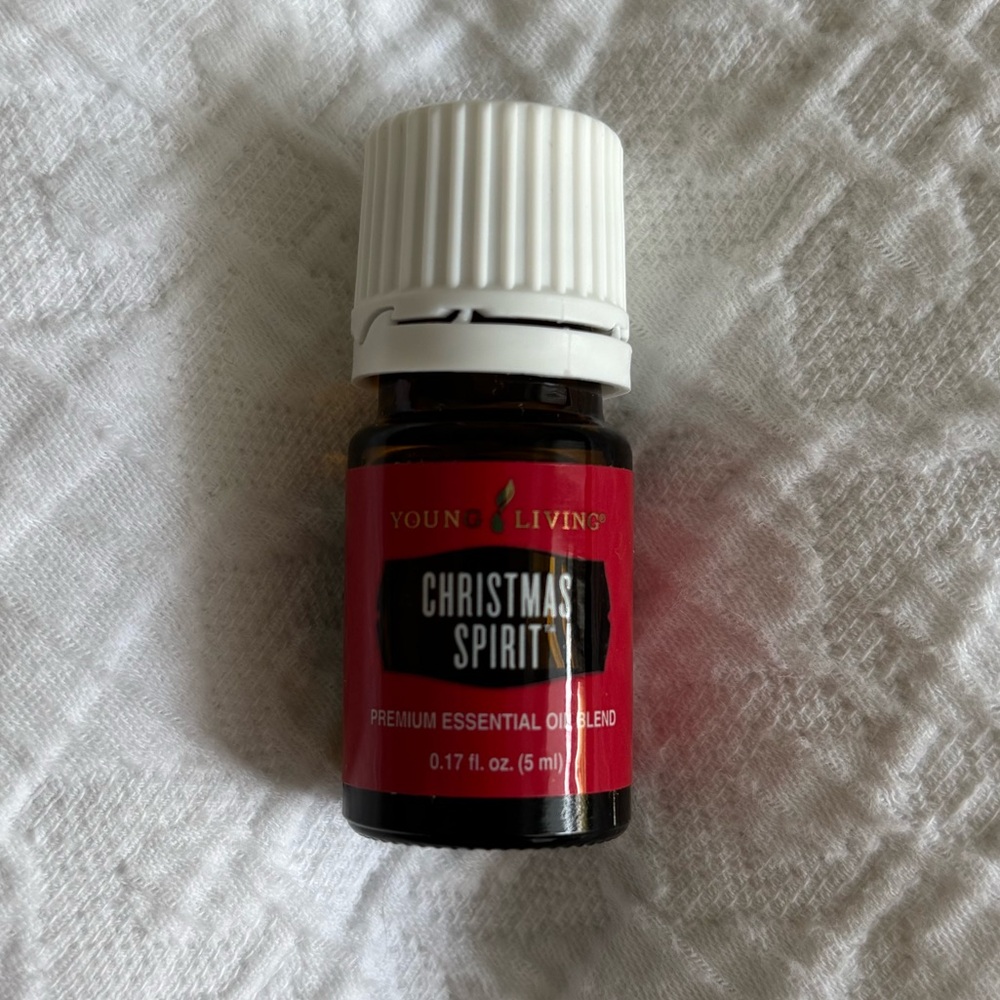 Young Living Christmas Spirit essential oil blend